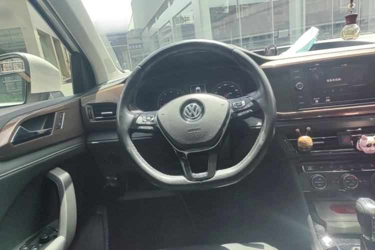 Used Volkswagen Tharu 2019 330TSI Four-Wheel Drive Luxury Edition China VI Standard Steering Wheel