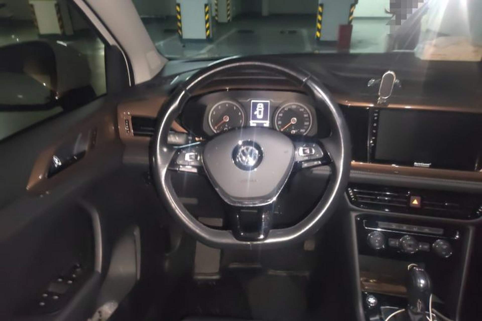 Used Volkswagen Tharu 2019 280TSI Two-Wheel Drive Comfort Edition China VI Standard Steering Wheel