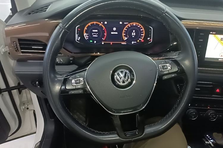 Used Volkswagen Tharu 2019 280TSI Two-Wheel Drive Flagship Version China VI Standard Steering Wheel