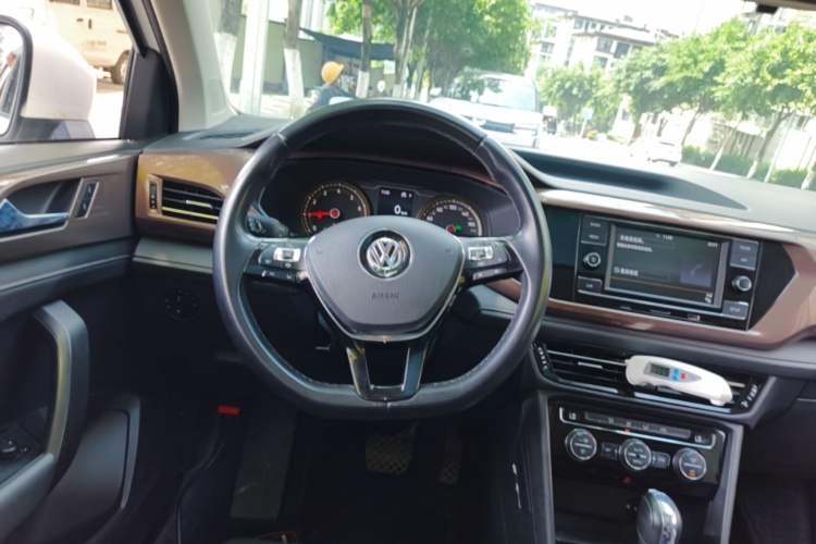 Used Volkswagen Tharu 2019 280TSI Two-Wheel Drive Comfort Edition China V Standard Steering Wheel