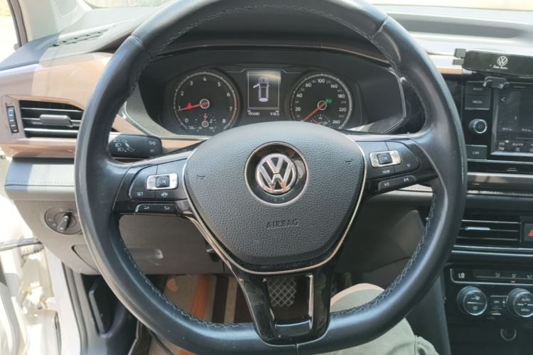 Used Volkswagen Tharu 2019 280TSI Two-Wheel Drive Comfort Edition China V Standard Steering Wheel