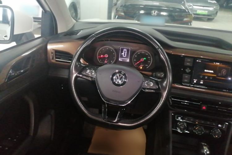 Used Volkswagen Tharu 2019 330TSI Four-Wheel Drive Luxury Edition China VI Standard Steering Wheel