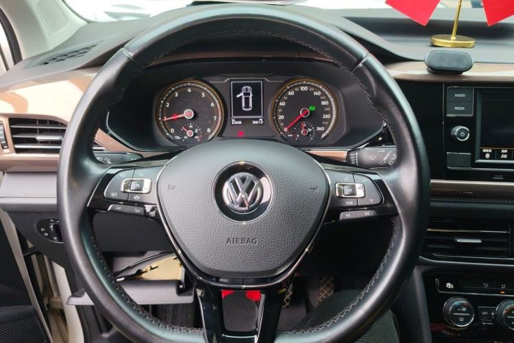 Used Volkswagen Tharu 2019 280TSI Two-Wheel Drive Comfort Edition China VI Standard Steering Wheel