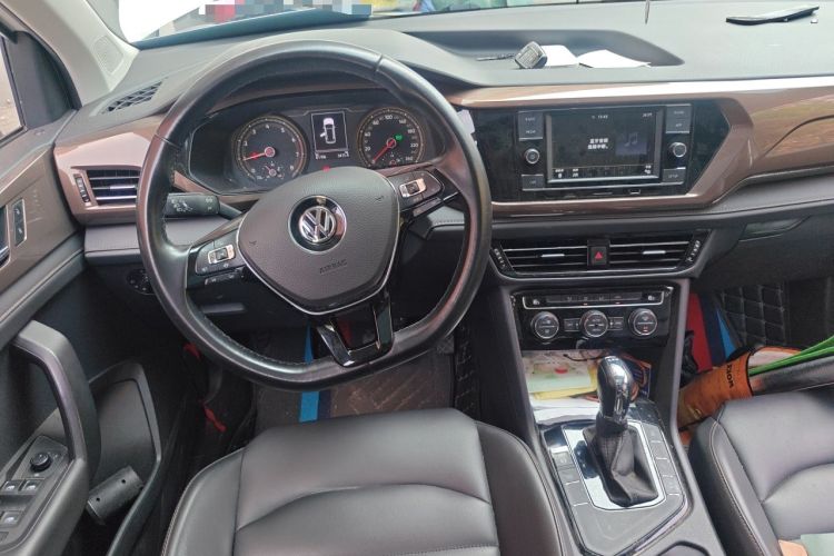 Used Volkswagen Tharu 2019 280TSI Two-Wheel Drive Comfort Edition China VI Standard Steering Wheel
