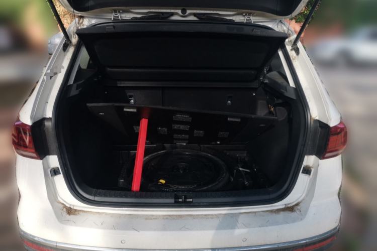 Used Volkswagen Tharu 2019 330TSI Four-Wheel Drive Flagship Model China VI Standard Trunk