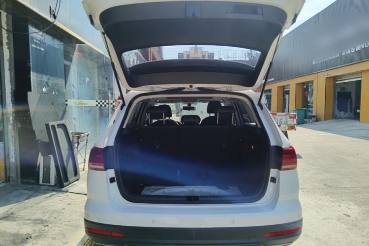 Used Volkswagen Tharu 2019 280TSI Two-Wheel Drive Luxury Version China VI Standard Trunk
