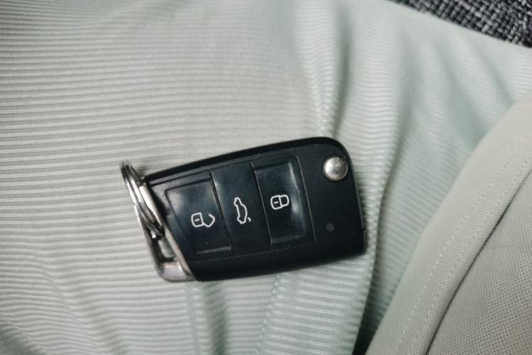 Used Volkswagen Tharu 2019 330TSI Four-Wheel Drive Flagship Model China VI Standard Vehicle Key