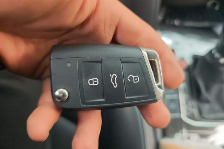 Used Volkswagen Tharu 2019 280TSI Two-Wheel Drive Luxury Version China VI Standard Vehicle Key