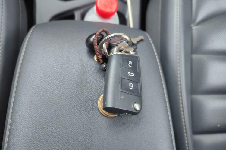 Used Volkswagen Tharu 2019 330TSI Four-Wheel Drive Flagship Model China VI Standard Vehicle Key