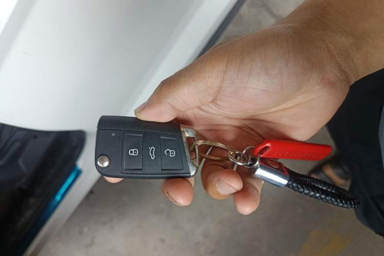 Used Volkswagen Tharu 2019 280TSI Two-Wheel Drive Comfort Edition China VI Standard Vehicle Key