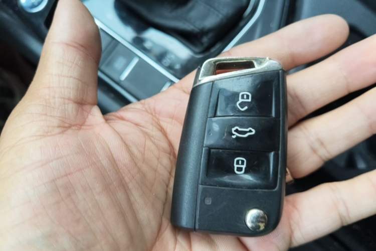 Used Volkswagen Tharu 2019 280TSI Two-Wheel Drive Comfort Edition China V Standard Vehicle Key