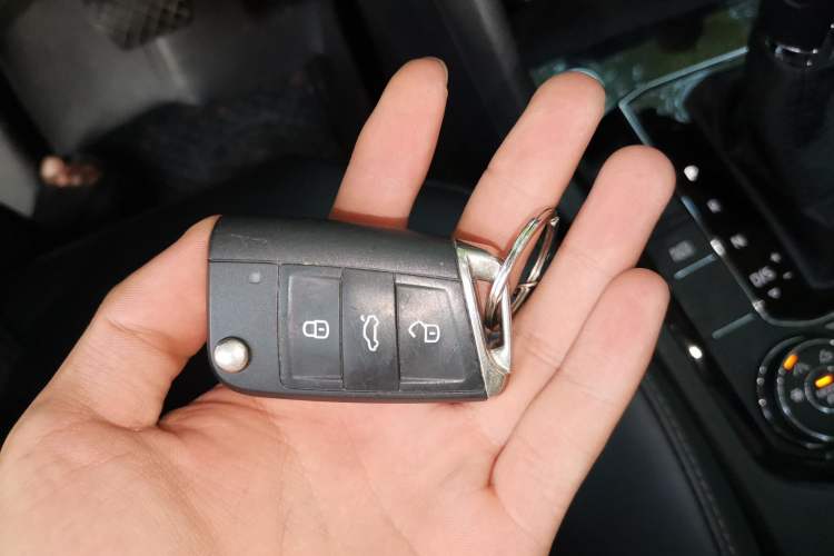 Used Volkswagen Tharu 2019 330TSI Four-Wheel Drive Flagship Model China VI Standard Vehicle Key