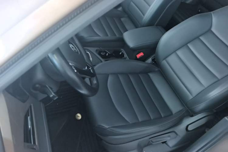 Used Volkswagen Tharu 2019 280TSI Two-Wheel Drive Comfort Edition China VI Standard Left Front Seat