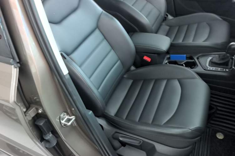 Used Volkswagen Tharu 2019 280TSI Two-Wheel Drive Comfort Edition China VI Standard Right Front Seat