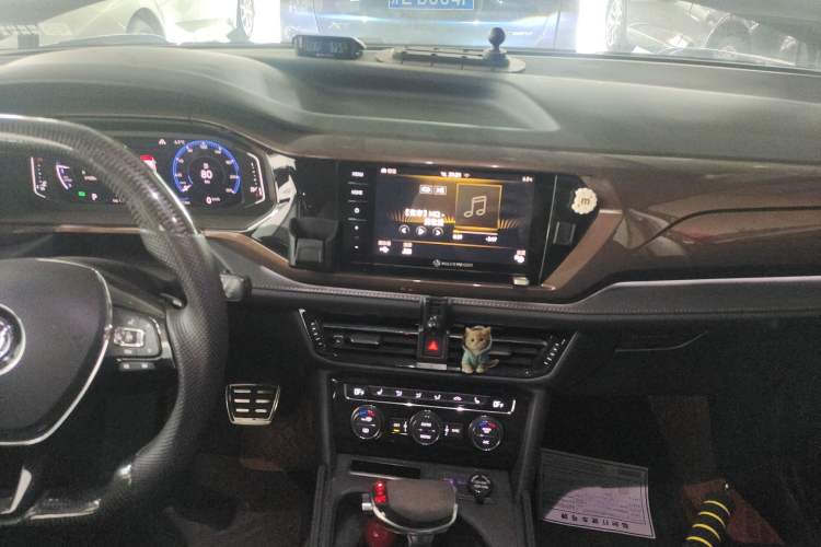 Used Volkswagen Tharu 2020 Revised Version 330TSI Four-Wheel Drive Flagship Edition China VI Audio And AC Panel