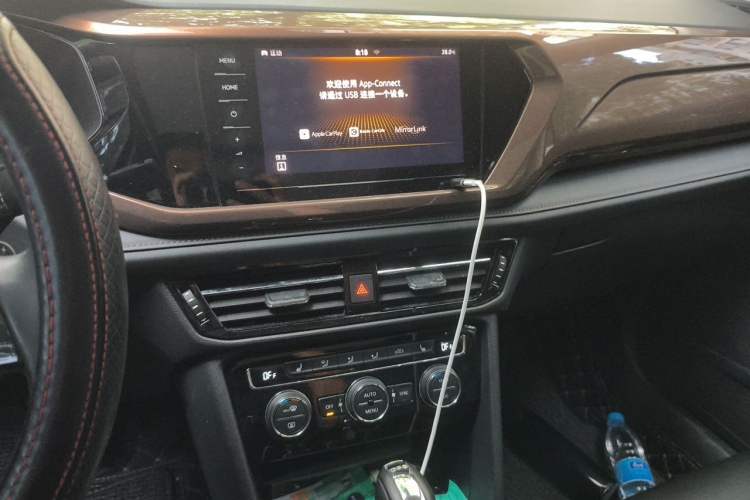 Used Volkswagen Tharu 2020 330TSI All-Wheel-Drive Luxury Edition China VI Standard Audio And AC Panel