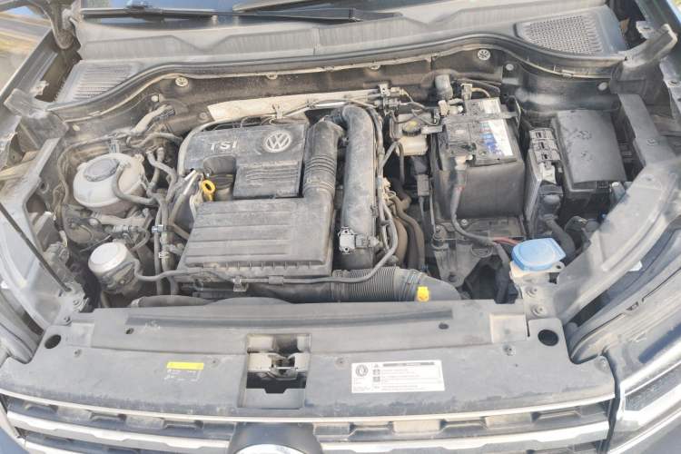 Used Volkswagen Tharu 2020 280TSI Two-Wheel Drive Luxury Edition China VI Standard Engine Bay