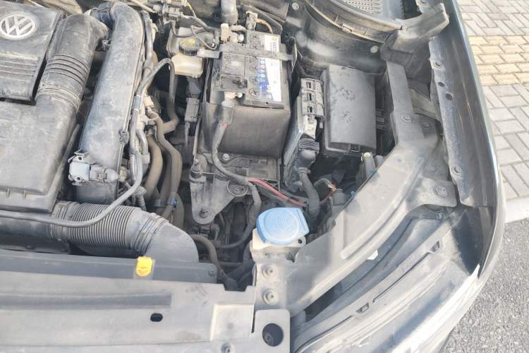 Used Volkswagen Tharu 2020 280TSI Two-Wheel Drive Luxury Edition China VI Standard Engine Bay Left