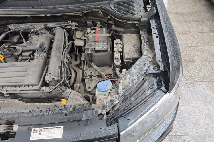 Used Volkswagen Tharu 2020 280TSI Two-Wheel Drive Comfort Edition China VI Standard Engine Bay Left