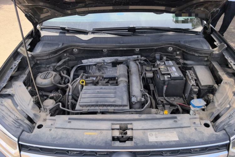 Used Volkswagen Tharu 2020 280TSI Two-Wheel Drive Luxury Edition China VI Standard Engine Bay