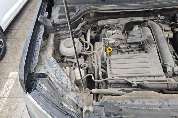 Used Volkswagen Tharu 2020 280TSI Two-Wheel Drive Comfort Edition China VI Standard Engine Bay Right
