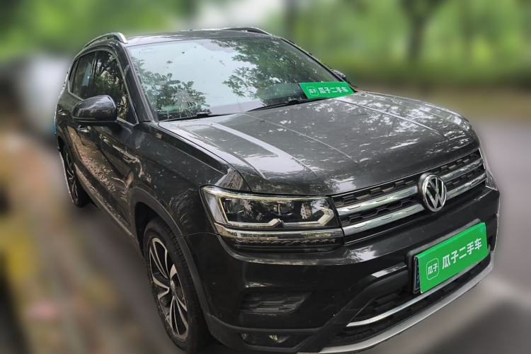 Used Volkswagen Tharu 2020 330TSI All-Wheel-Drive Luxury Edition China VI Standard Front Right 45 Deg