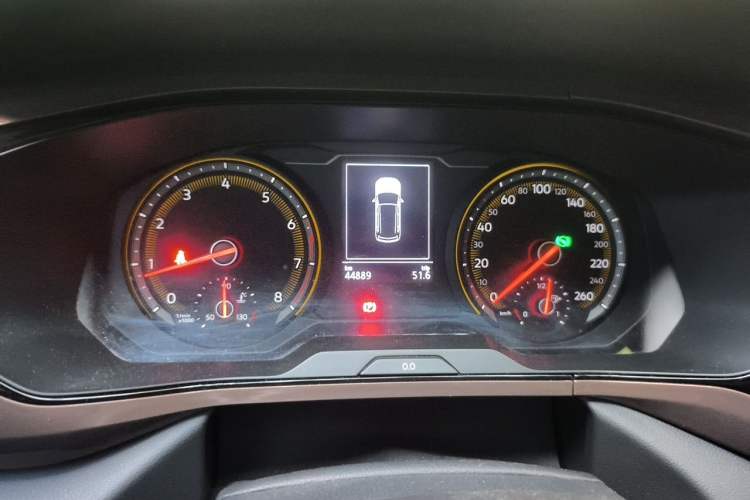 Used Volkswagen Tharu 2020 330TSI All-Wheel-Drive Luxury Edition China VI Standard Instrument Cluster