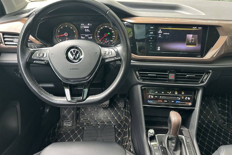 Used Volkswagen Tharu 2020 280TSI Two-Wheel Drive Comfort Edition China VI Standard Interior 3