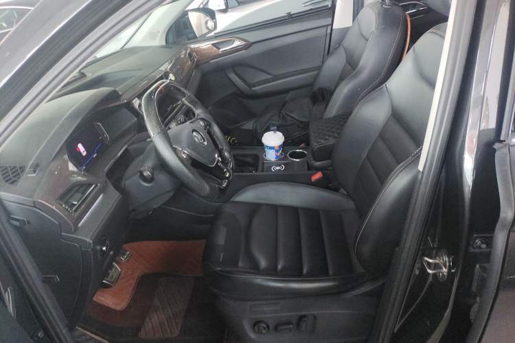 Used Volkswagen Tharu 2020 Revised Version 330TSI Four-Wheel Drive Flagship Edition China VI Left Front Seat