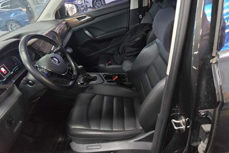 Used Volkswagen Tharu 2020 280TSI Two-Wheel Drive Luxury Plus Version China VI Standard Left Front Seat