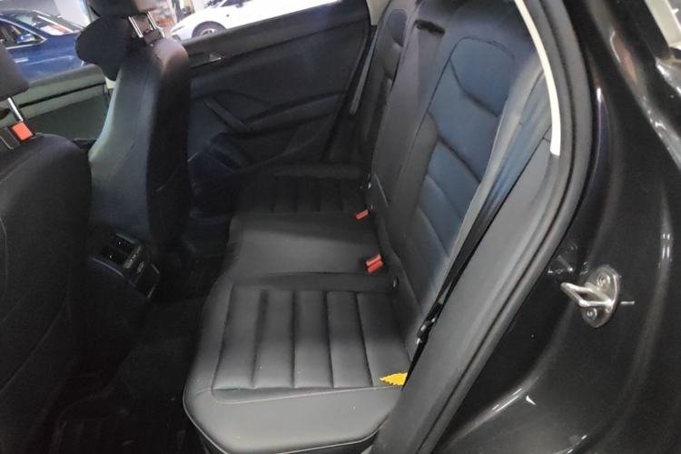 Used Volkswagen Tharu 2020 280TSI Two-Wheel Drive Luxury Plus Version China VI Standard Left Rear Seat