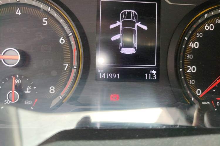 Used Volkswagen Tharu 2020 280TSI Two-Wheel Drive Comfort Edition China VI Standard Odometer Close Up