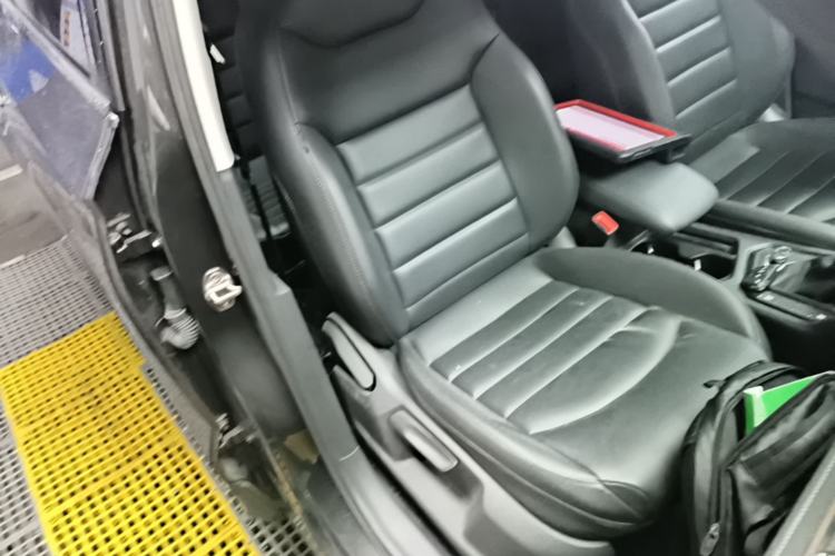 Used Volkswagen Tharu 2020 Restyled 330TSI Four-Wheel Drive Luxury Edition China VI Standard Right Front Seat
