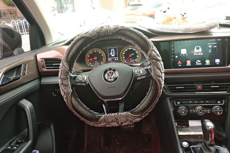 Used Volkswagen Tharu 2020 280TSI Two-Wheel Drive Comfort Edition China VI Standard Steering Wheel