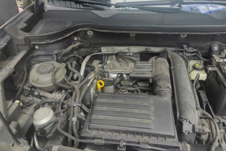 Used Volkswagen Tharu 2020 280TSI Two-Wheel Drive Comfort Edition China VI Standard Engine Bay Right