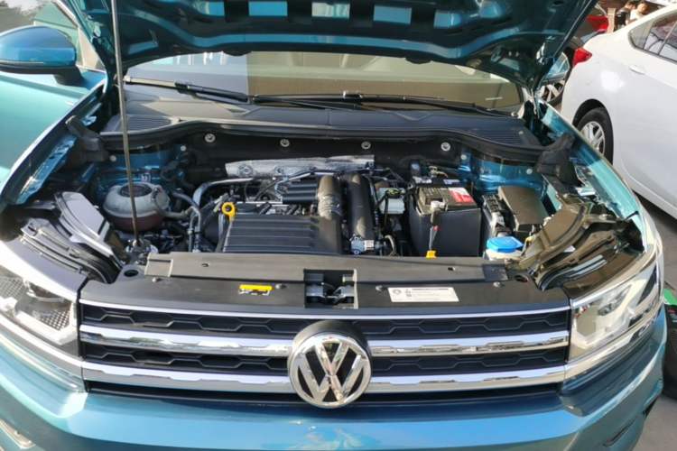 Used Volkswagen Tharu 2020 280TSI Two-Wheel Drive Luxury Plus Version China VI Standard Engine Bay