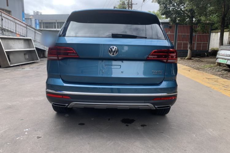 Used Volkswagen Tharu 2020 330TSI All-Wheel-Drive Luxury PLUS China VI Standard Exterior 5