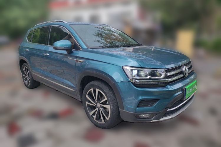 Used Volkswagen Tharu 2020 330TSI All-Wheel-Drive Luxury Edition China VI Standard Front Right 45 Deg