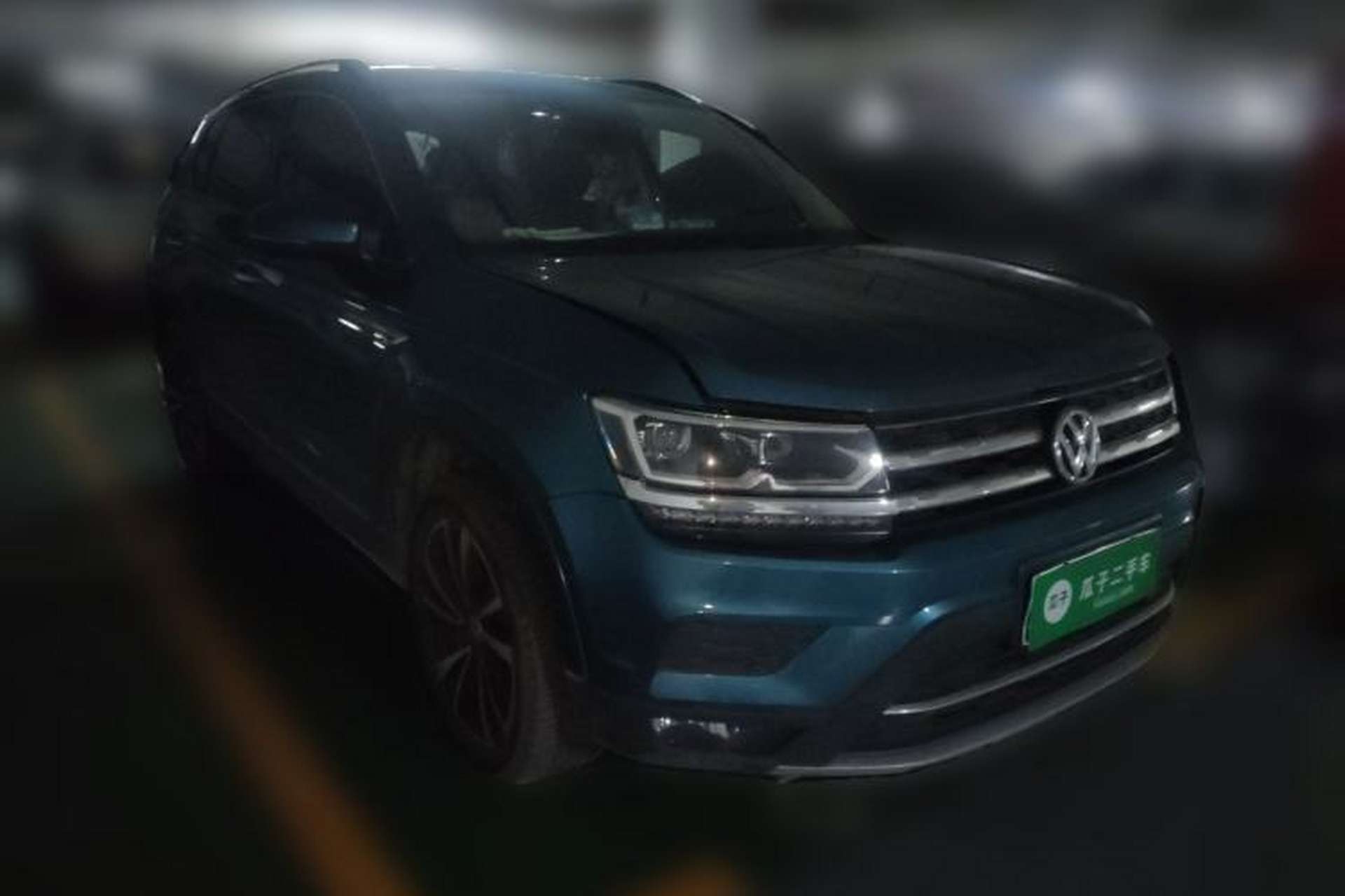 Used Volkswagen Tharu 2020 330TSI All-Wheel-Drive Luxury Edition China VI Standard Front Right 45 Deg