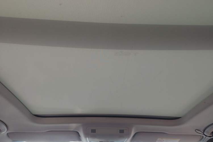 Used Volkswagen Tharu 2020 280TSI Two-Wheel Drive Luxury Edition China VI Standard Headliner