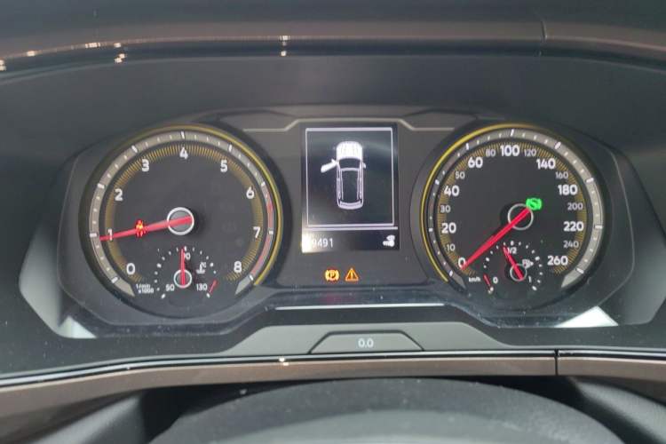 Used Volkswagen Tharu 2020 330TSI All-Wheel-Drive Luxury Edition China VI Standard Instrument Cluster