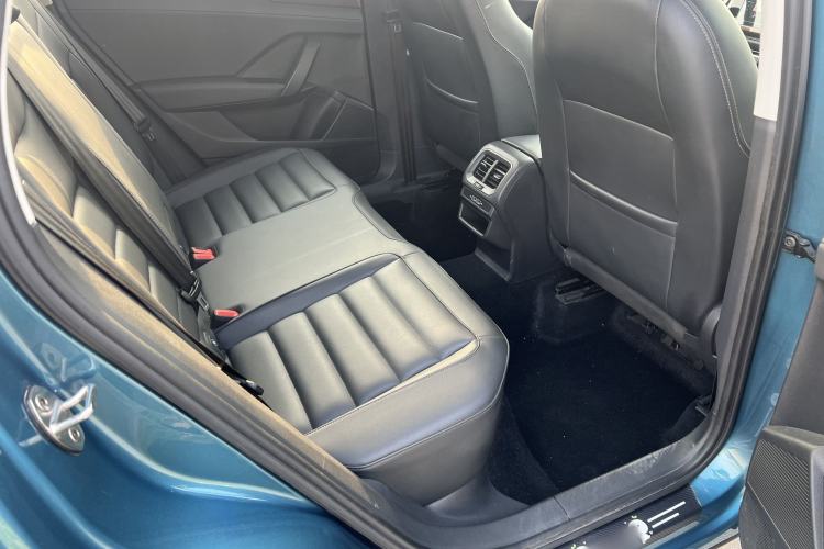 Used Volkswagen Tharu 2020 280TSI Two-Wheel Drive Luxury Edition China VI Standard Interior 5