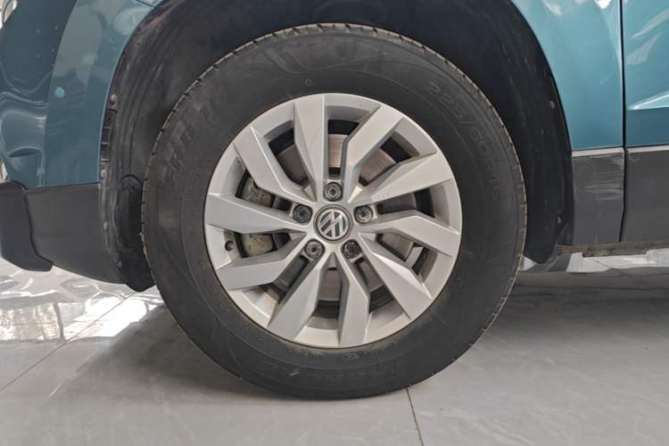 Used Volkswagen Tharu 2020 280TSI Two-Wheel Drive Trend Edition China VI Standard Left Front Wheel Hub