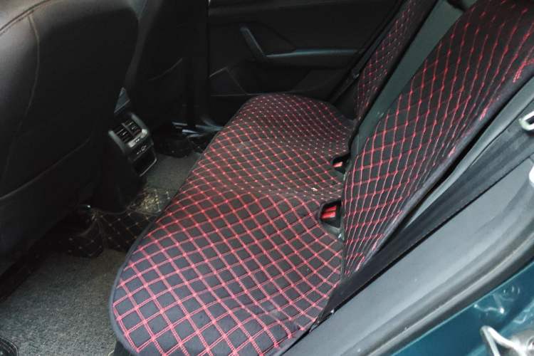 Used Volkswagen Tharu 2020 280TSI Two-Wheel Drive Luxury Plus Version China VI Standard Left Rear Seat