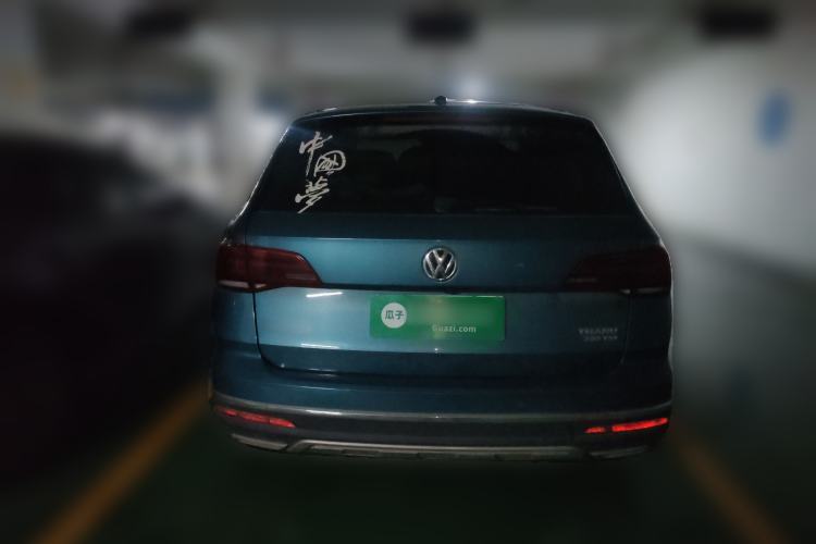 Used Volkswagen Tharu 2020 330TSI All-Wheel-Drive Luxury Edition China VI Standard Rear