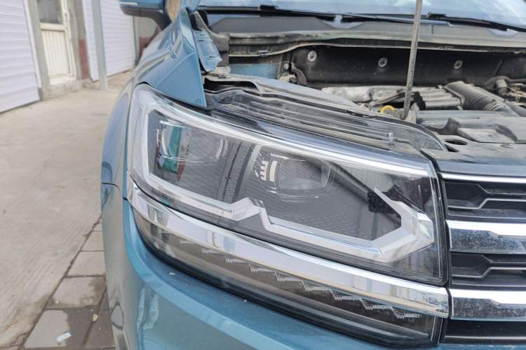 Used Volkswagen Tharu 2020 280TSI Two-Wheel Drive Luxury Edition China VI Standard Right Front Headlight