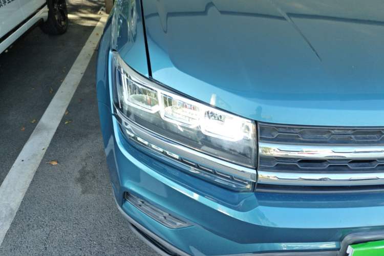 Used Volkswagen Tharu 2020 280TSI Two-Wheel Drive Comfort Edition China VI Standard Right Front Headlight