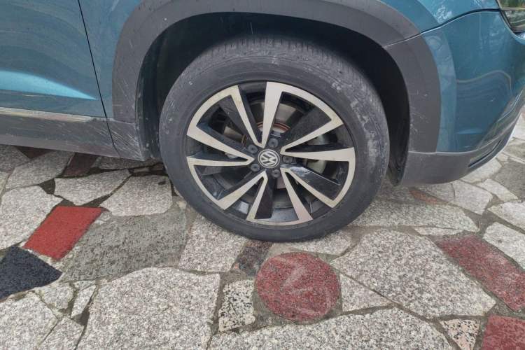 Used Volkswagen Tharu 2020 330TSI All-Wheel-Drive Luxury Edition China VI Standard Right Front Wheel Hub