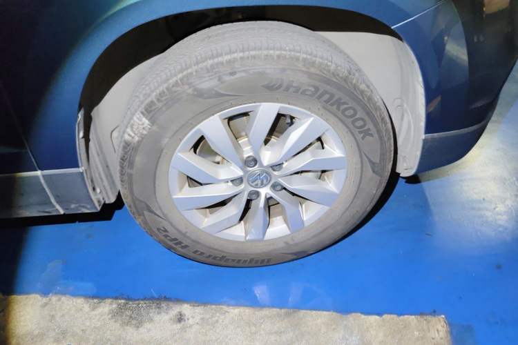 Used Volkswagen Tharu 2020 280TSI Two-Wheel Drive Trend Edition China VI Standard Right Front Wheel Hub