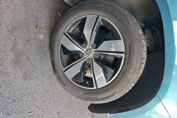 Used Volkswagen Tharu 2020 280TSI Two-Wheel Drive Comfort Edition China VI Standard Right Front Wheel Hub